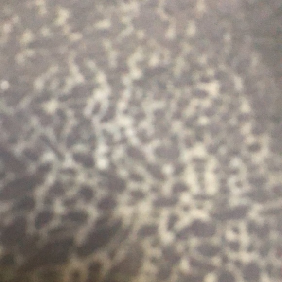 Lulu sleeveless over tank sheer - Picture 2 of 3